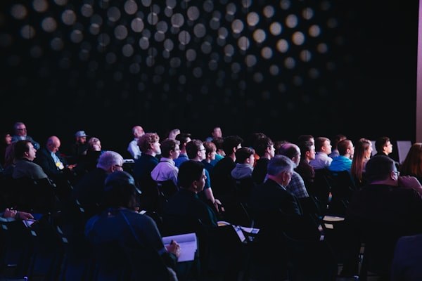 Conférence annuelle : Leadership chrétien dans le monde contemporain